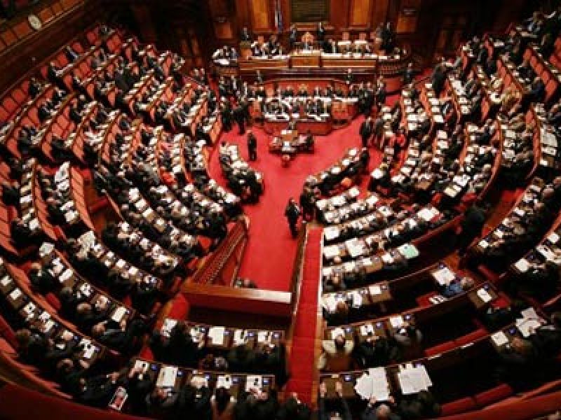 La debolissima voce del laicato cattolico italiano nell for Il parlamento italiano attuale