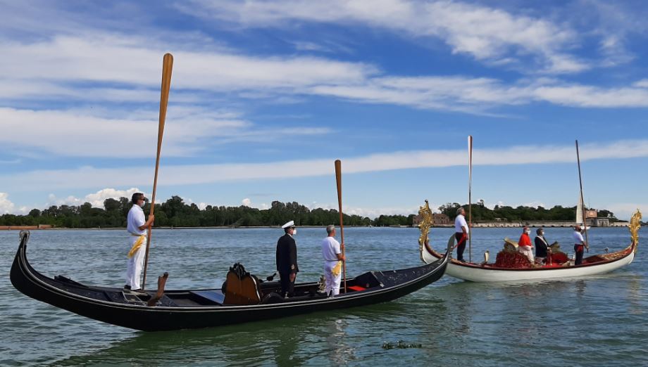 A Venezia Si Sposava Con Il Mare